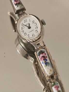 Vintage Chaika Silver Floral Enamel Women's Bracelet Watch